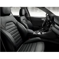 GIULIA_3GRADE_p45_HD.jpg
