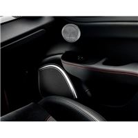 GIULIA_QV_p33.jpg