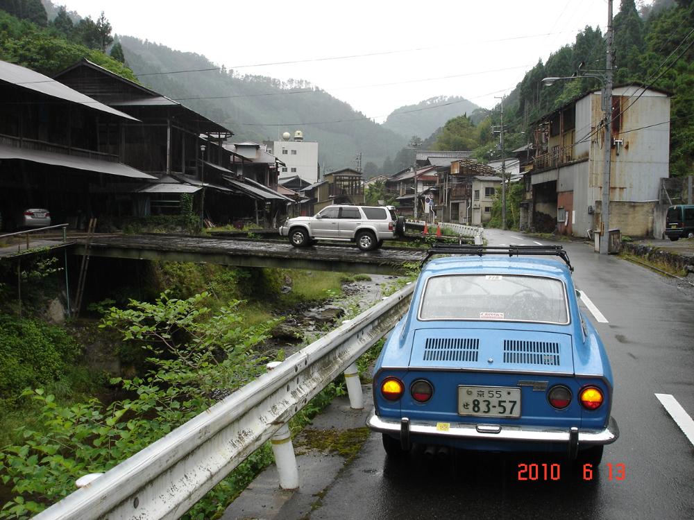 プロフィール3に写真を追加してください。