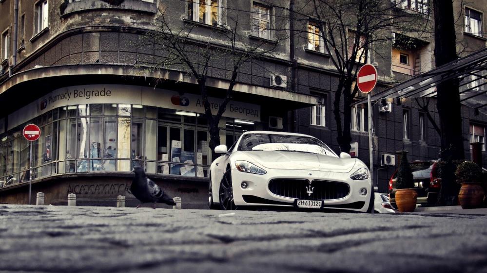 maserati-granturismo-street-car-1920x1080.jpg