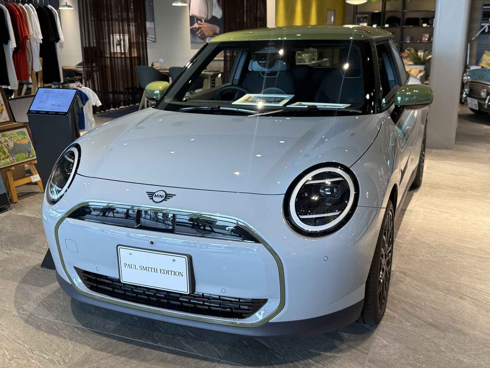 PaulSmith　展示車.jpg