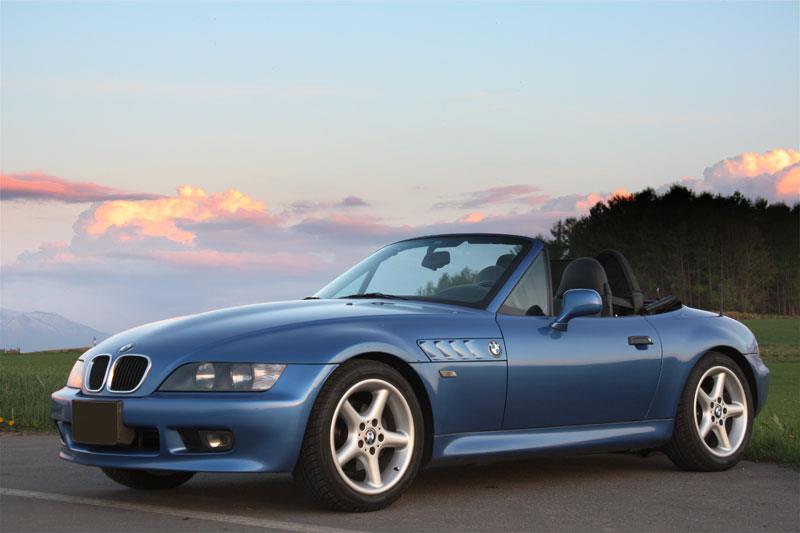 BMW_Z3_1.9L_1998.jpg